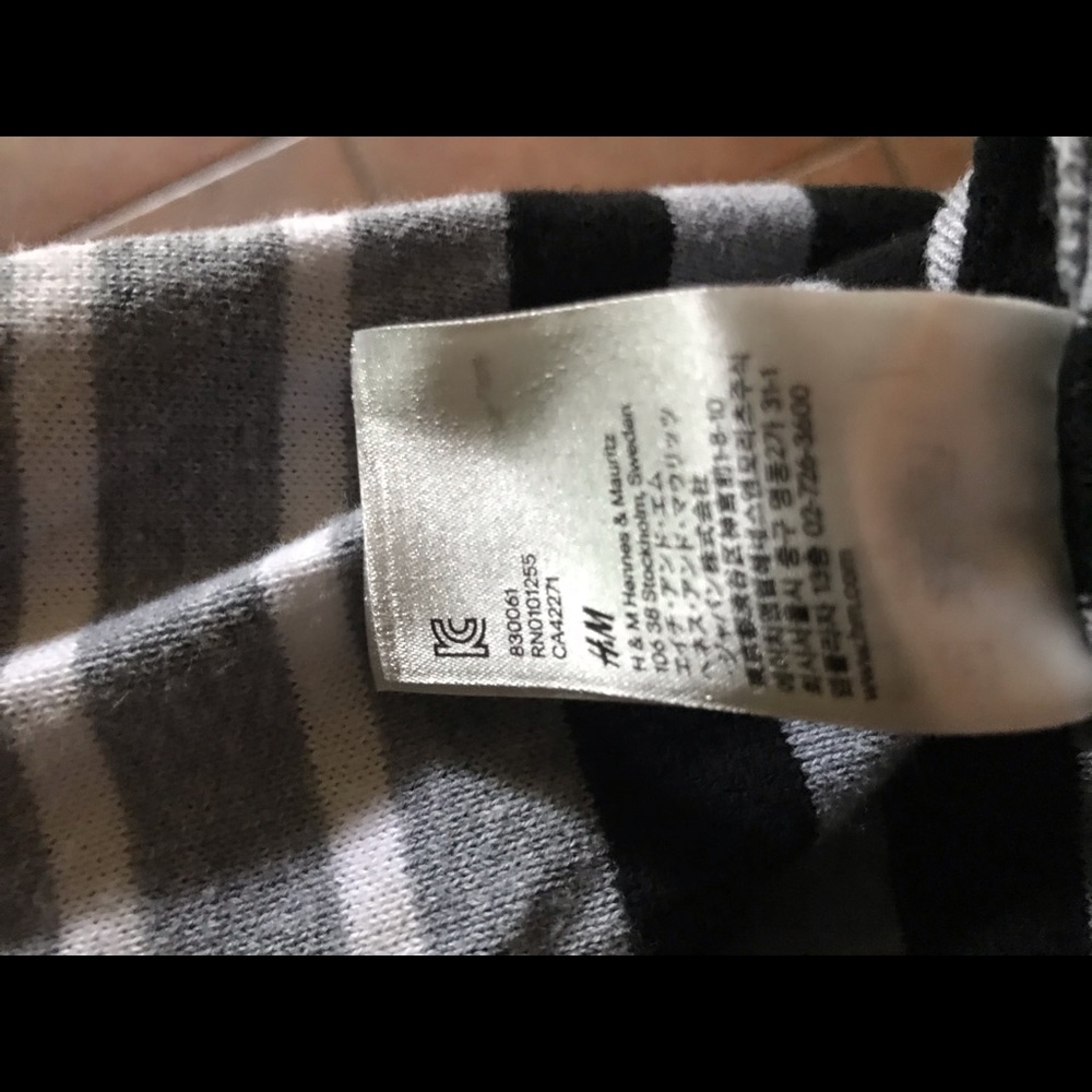 H&M Striped Sweater View 3